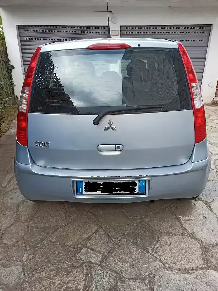 Usata Mitsubishi Colt 75 CV (55 kW) 2007 Utilitaria