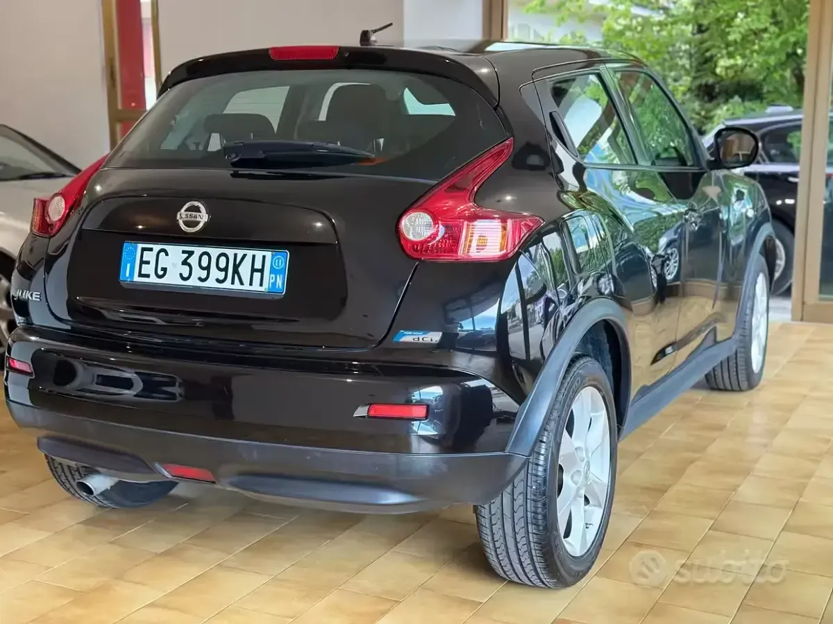 Usata Nissan Juke Acenta 110 CV (80 kW) 2012 Nero SUV