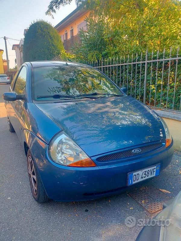 Usata Ford Ka 69 CV (50 kW) 2006 Blu Utilitaria