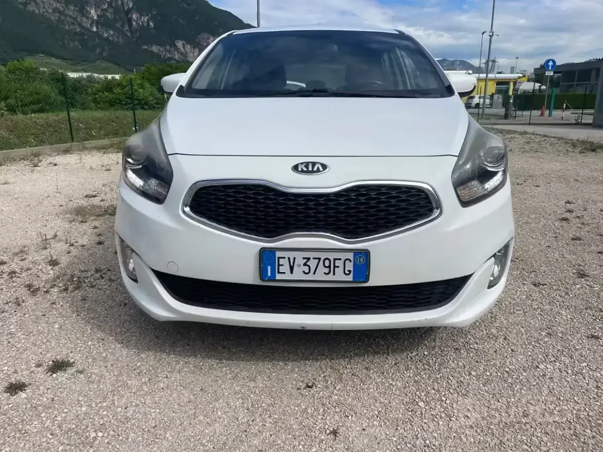Usata Kia Carens 115 CV (84 kW) 2014 Monovolume