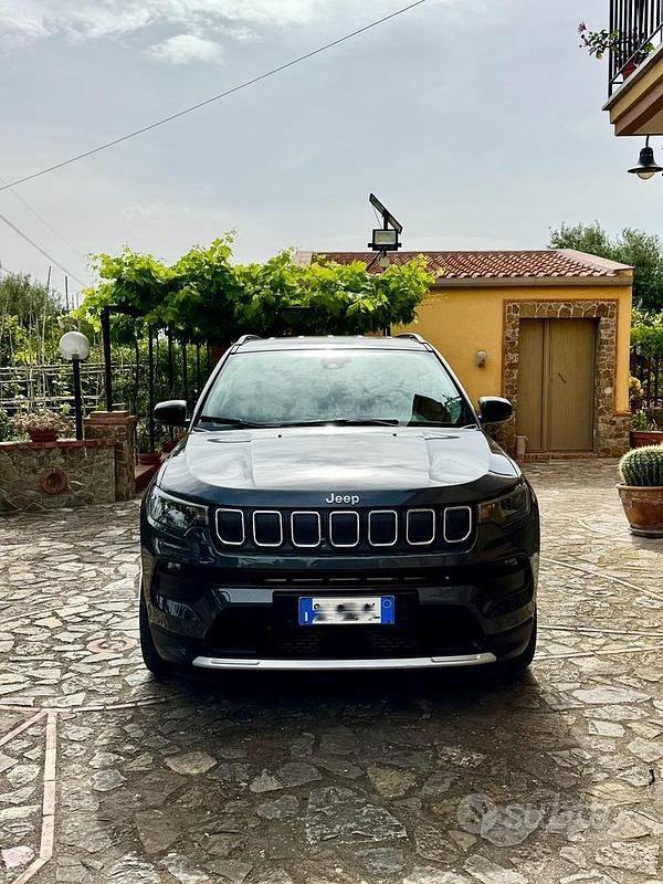 Usata Jeep Compass Limited 131 CV (96 kW) 2023 Grigio SUV