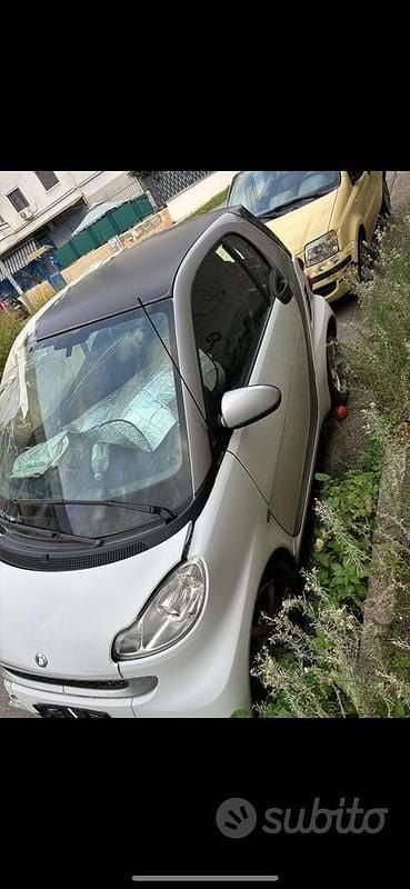 Usata Smart ForFour 95 CV (69 kW) 2011 Bianco Utilitaria