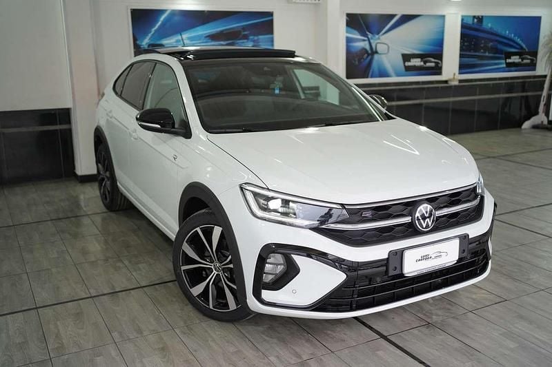 Nuova VW Taigo R-line 116 CV (85 kW) 2026 Pure white tetto nero SUV