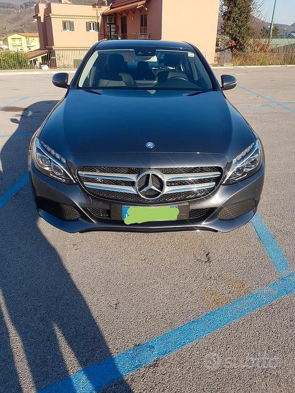 Grigio Usata 2016 Mercedes C220 Tre volumi | 21.000 € - Immagine 1/4
