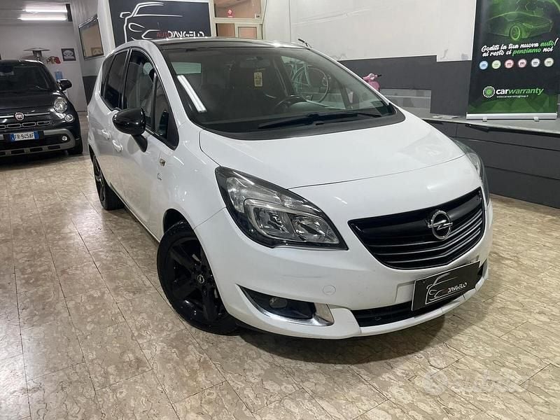 Bianco Usata 2015 Opel Meriva Cosmo Monovolume | 5499 € (Buon prezzo) - Immagine 1/4
