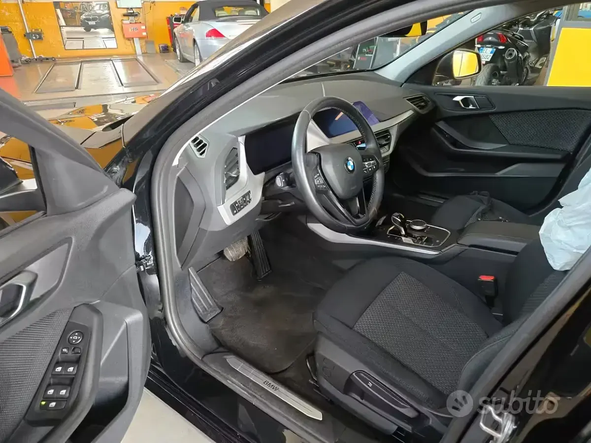 Usata BMW 116 116 CV (85 kW) 2023 Nero Utilitaria