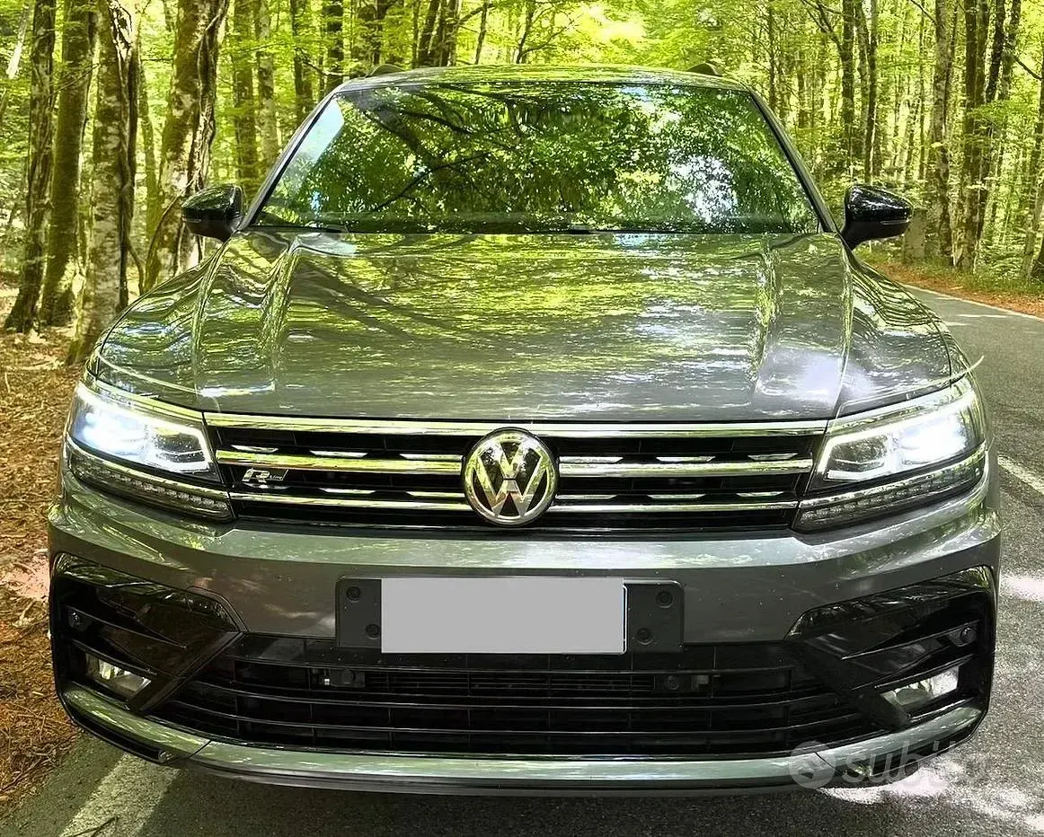 Usata VW Tiguan R-line 240 CV (176 kW) 2020 SUV