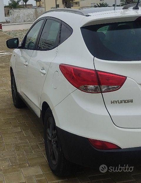 Usata Hyundai ix35 Comfort 116 CV (85 kW) 2011 Bianco SUV