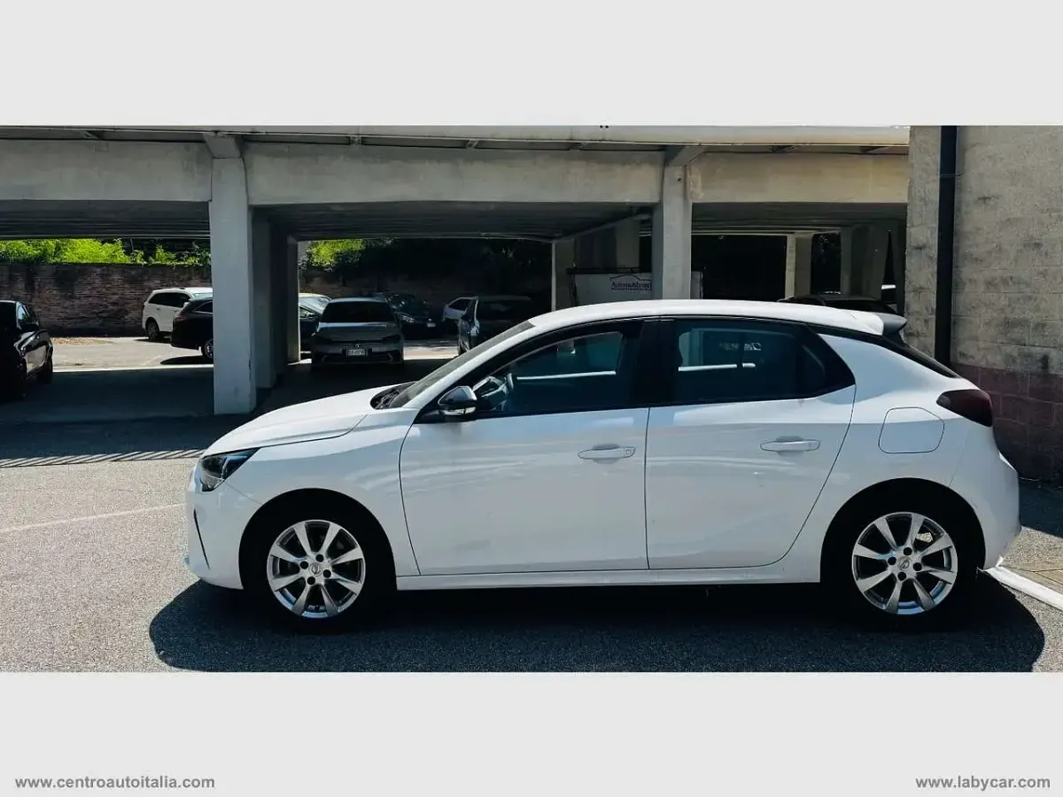Usata Opel Corsa Edition 75 CV (55 kW) 2021 Bianco Utilitaria