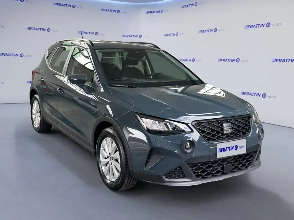 Usata Seat Arona Style 95 CV (69 kW) 2025 Blu SUV