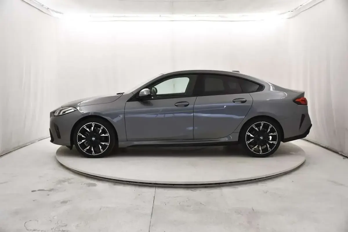 Usata BMW 220 M Sport 170 CV (125 kW) 2025 Grigio Coupé