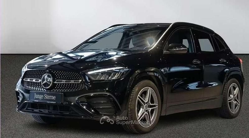Nero Usata 2024 Mercedes GLA45 AMG Premium SUV | 35.900 € (Buon prezzo) - Immagine 1/4