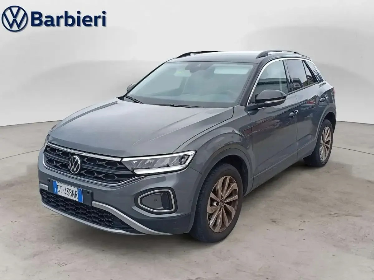 Usata VW T-Roc Edition 116 CV (85 kW) 2024 Grigio SUV