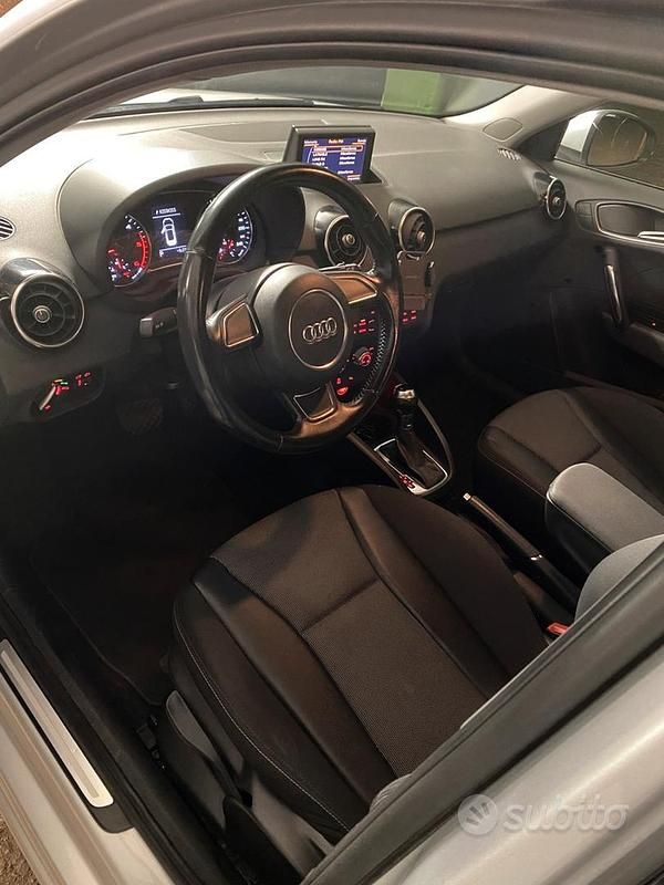 Usata Audi A1 Sportback 90 CV (66 kW) 2013 Grigio Utilitaria