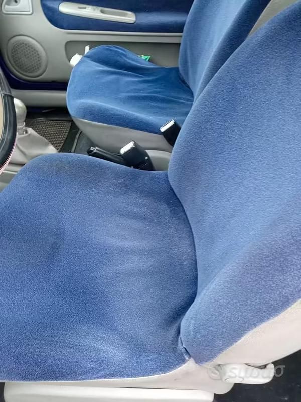 Usata Renault Twingo 2001 Blu Utilitaria