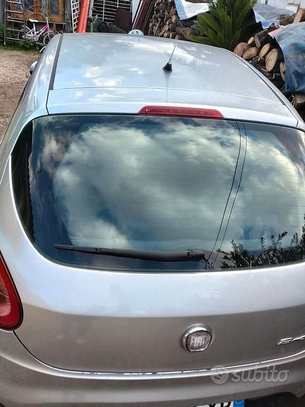 Usata Fiat Bravo 80 CV (58 kW) 2010 Grigio Utilitaria