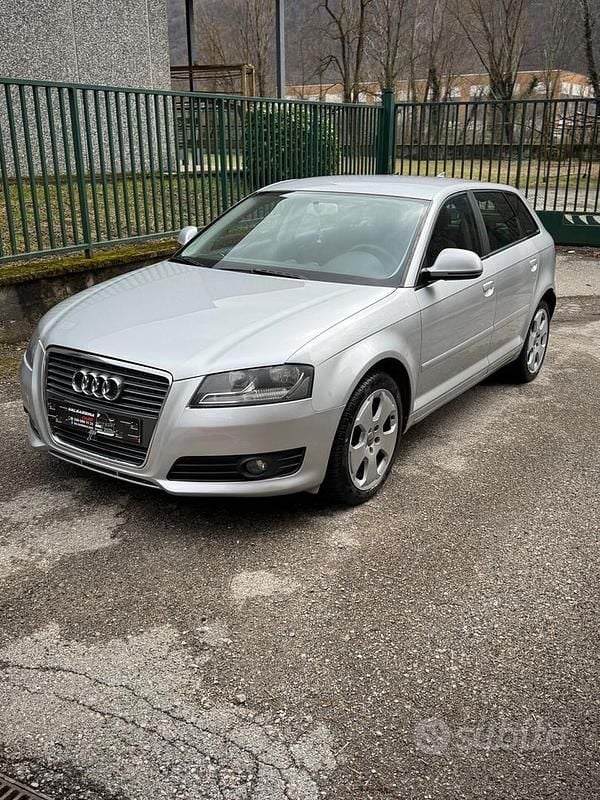 Usata Audi A3 Ambition 90 CV (66 kW) 2010 Grigio Utilitaria