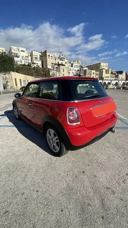 Usata Mini ONE 75 CV (55 kW) 2012 Utilitaria