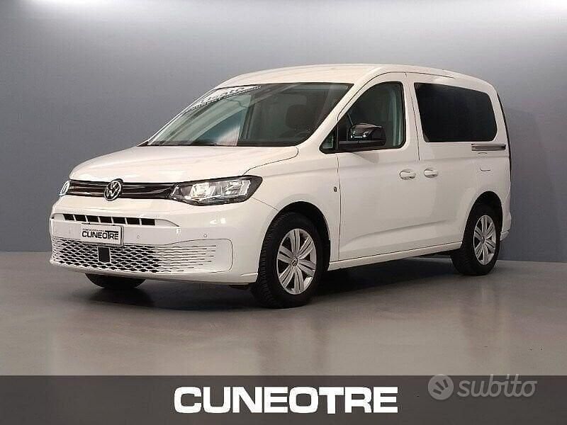 Usata VW Caddy 114 CV (83 kW) 2022 Bianco Monovolume