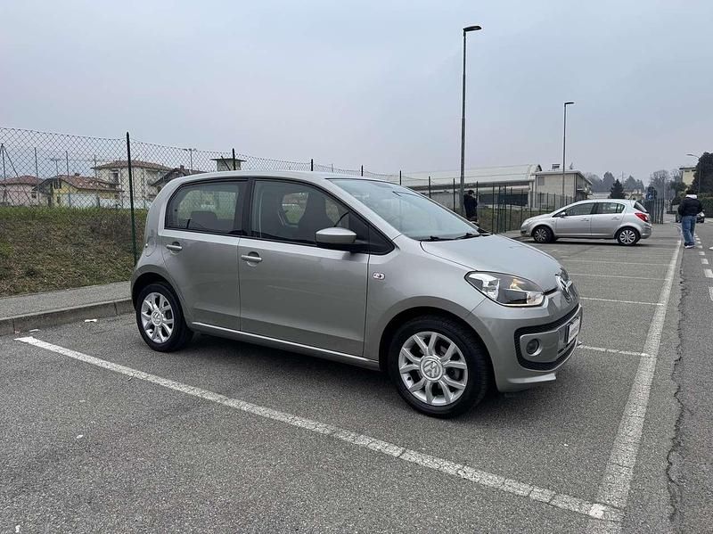 Usata VW up! CLUB 60 CV (44 kW) 2016 Argento Utilitaria