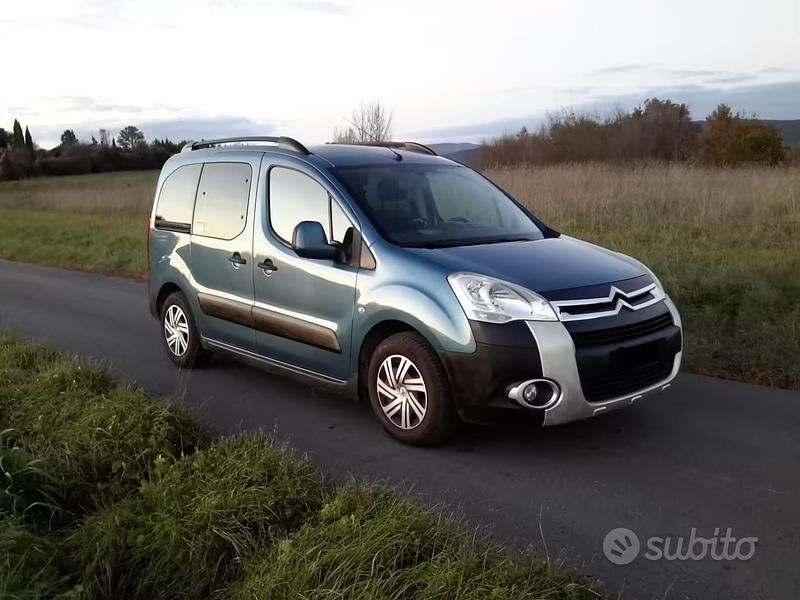 Usata Citroën Berlingo XTR 90 CV (66 kW) 2010 Blu/azzurro Monovolume