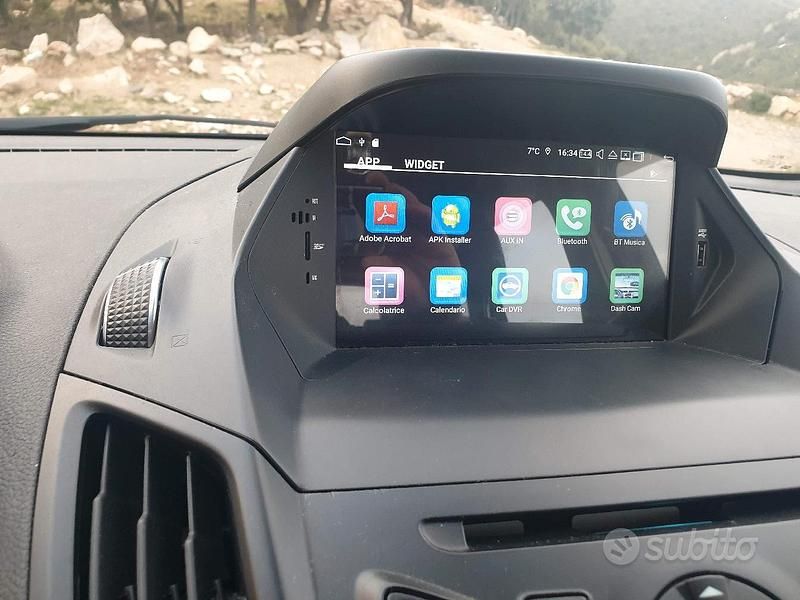 Usata Ford Kuga 150 CV (110 kW) 2015 Bianco SUV