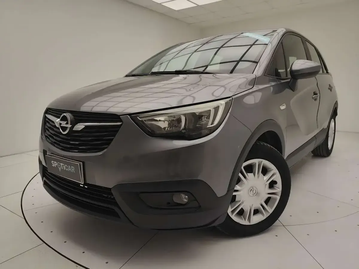 Usado Opel Crossland X 82 CV (60 kW) 2017 Gris SUV
