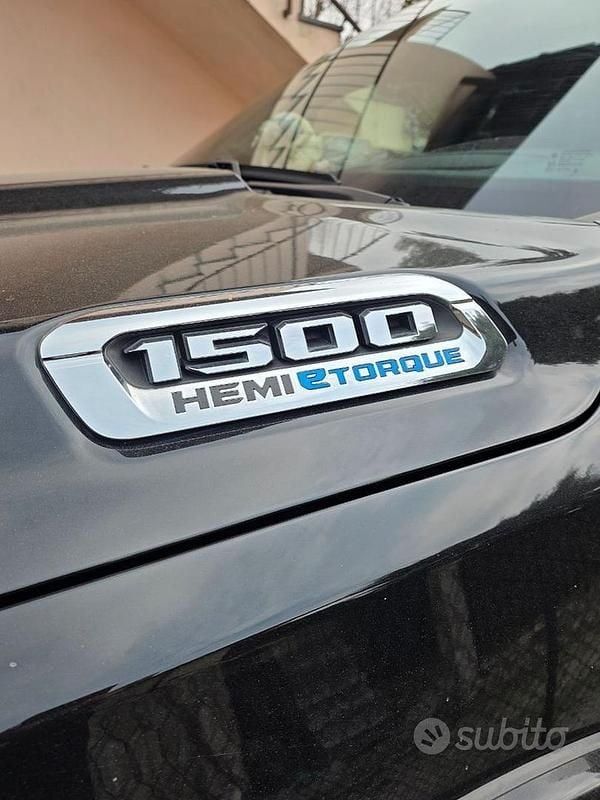 Usata RAM 1500 420 CV (308 kW) 2025 Nero Pick-up