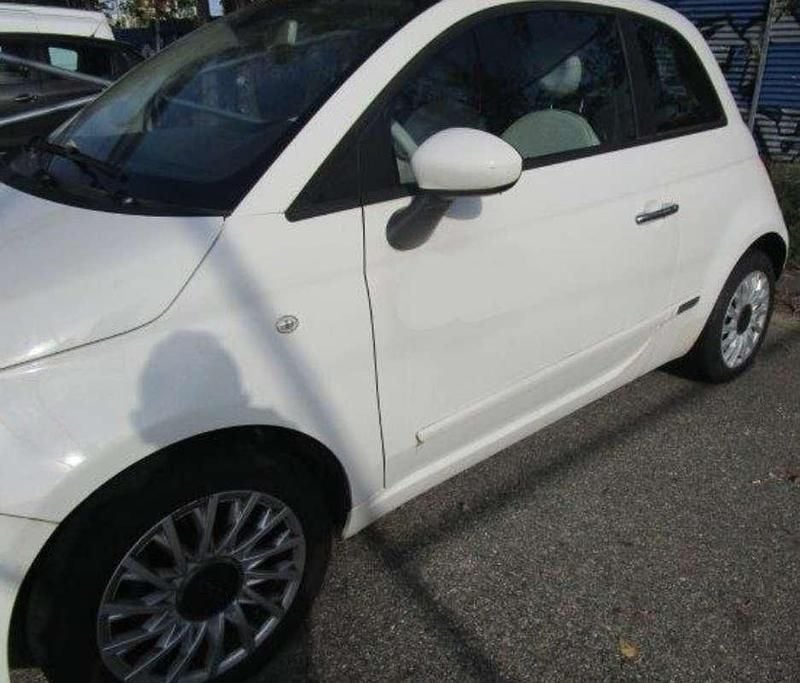 Usata Fiat 500 Lounge 69 CV (50 kW) 2020 Bianco Utilitaria