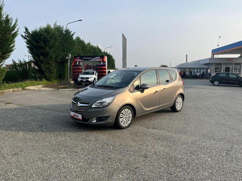 Usato 2015 Opel Meriva 1.6 Diesel 136 CV (5.900 €)