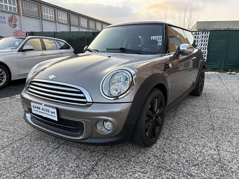 Usata Mini ONE 75 CV (55 kW) 2011 Argento Utilitaria