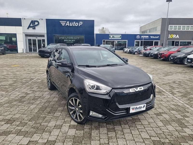 Usata EVO Evo 3 107 CV (78 kW) 2022 Nero SUV