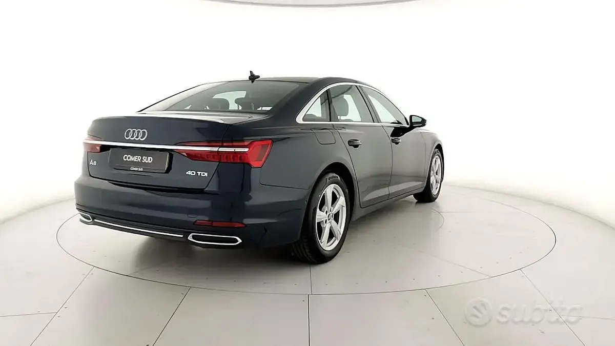 Usata Audi A6 204 CV (150 kW) 2022 Bluazzurro Berlina