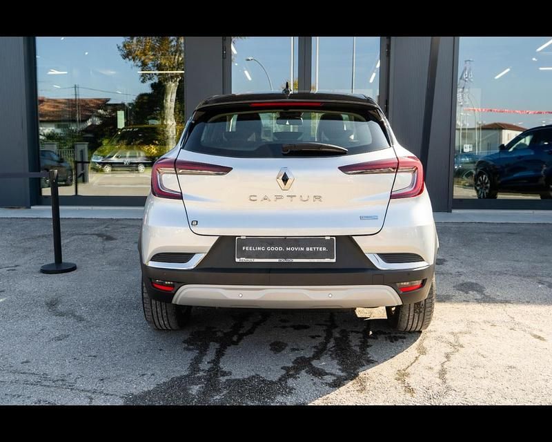 Usata Renault Captur Intens 92 CV (67 kW) 2020 Grigio/nero SUV