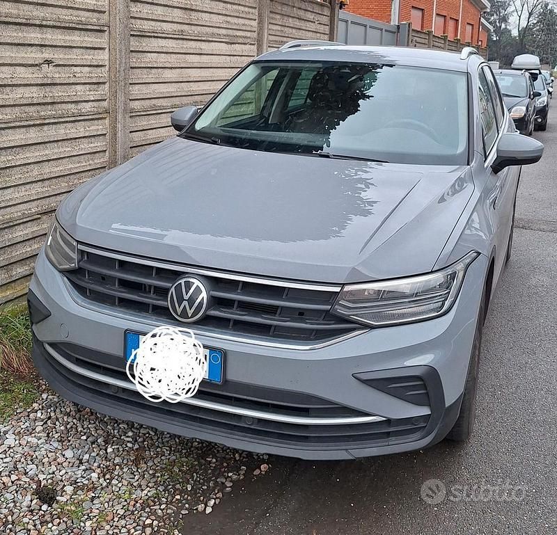 Usata VW Tiguan Life 150 CV (110 kW) 2021 Grigio SUV