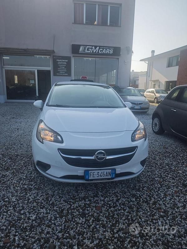 Usata Opel Corsa 75 CV (55 kW) 2016 Bianco Utilitaria