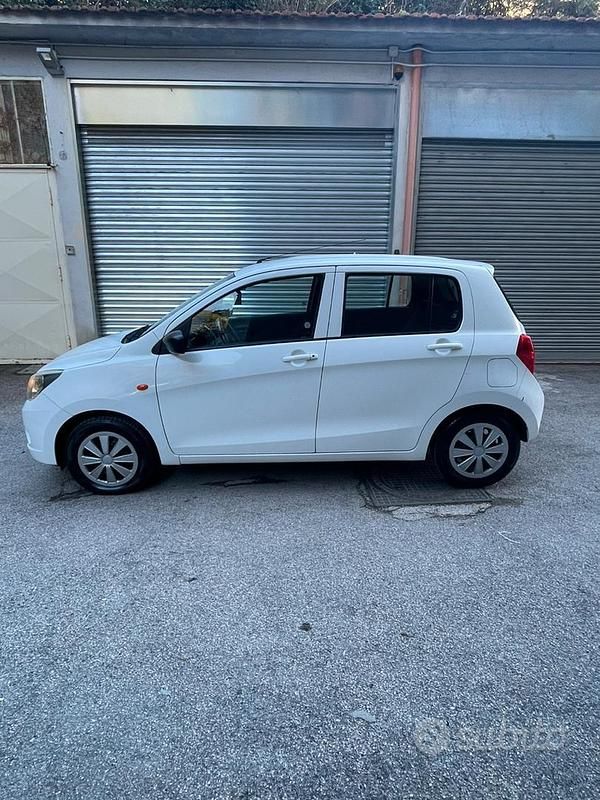 Usata Suzuki Celerio 68 CV (50 kW) 2018 Bianco Utilitaria