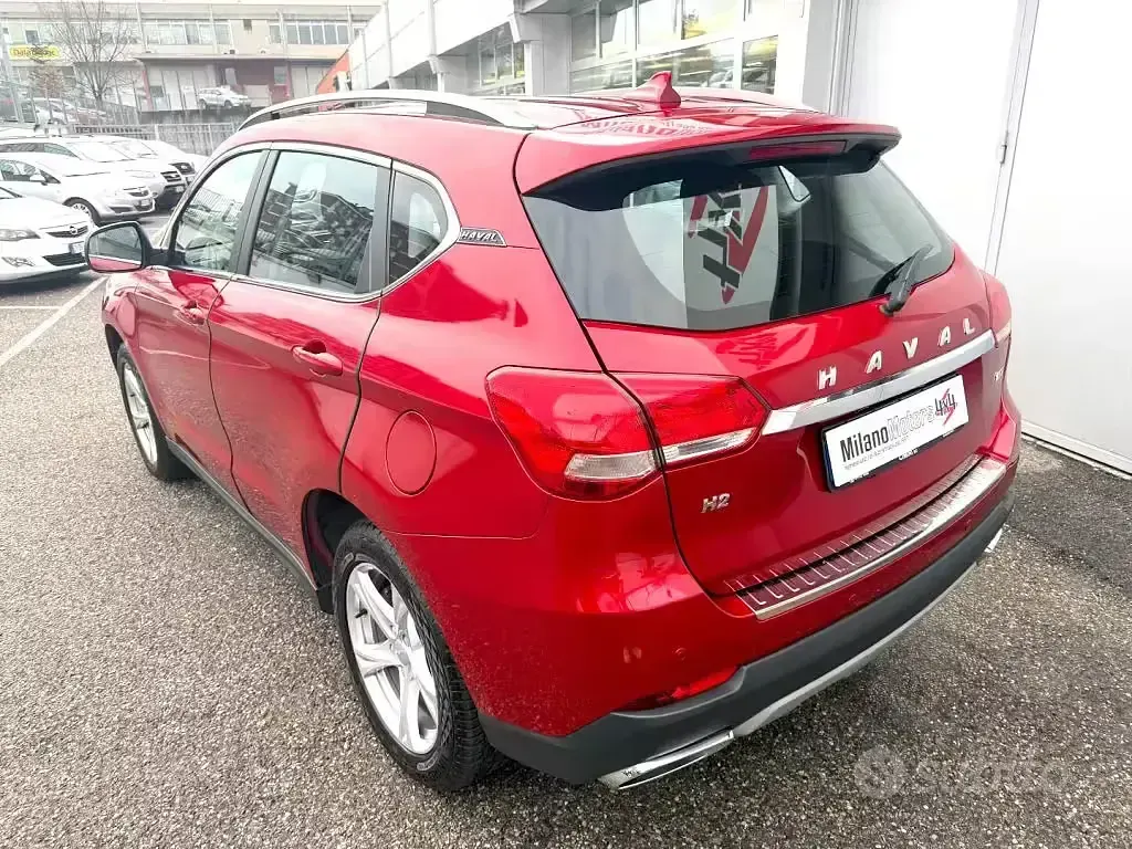 Usata Haval H2 144 CV (105 kW) 2022 Rosso SUV