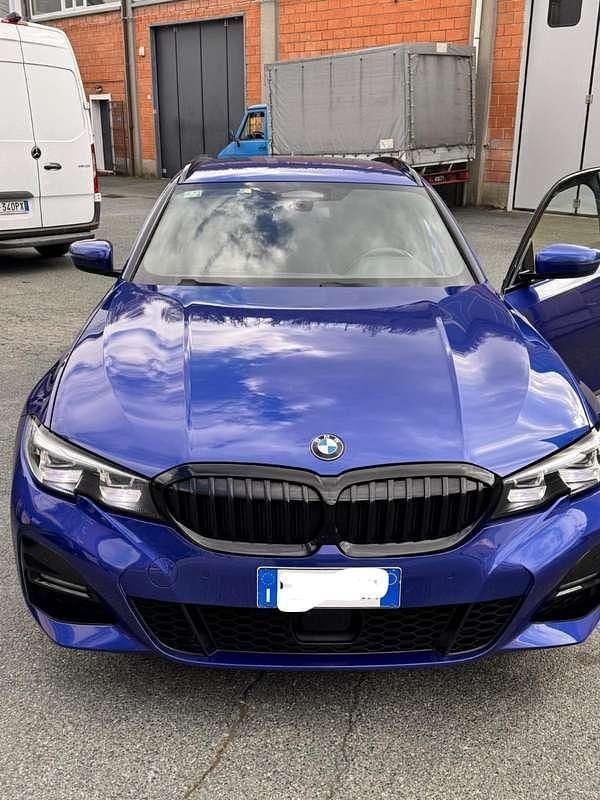 Usata BMW 330 M Sport 258 CV (189 kW) 2021 Blu/azzurro Station wagon