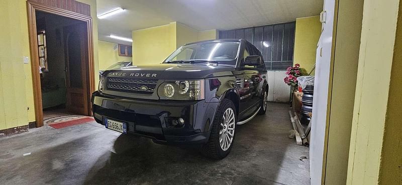 Nero Usata 2011 Land Rover Range Rover SE SUV | 16.500 € (Molto cara) - Immagine 1/4