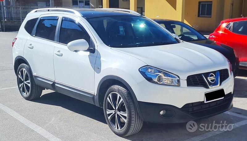 Bianco Usata 2012 Nissan Qashqai +2 SUV | 8800 € (Buon prezzo) - Immagine 1/4