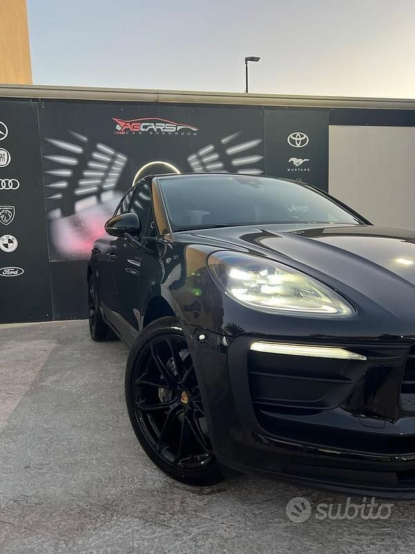 Usata Porsche Macan 265 CV (194 kW) 2022 Nero SUV