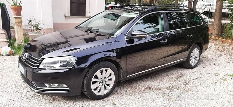 Usata VW Passat 105 CV (77 kW) 2014 Nero Station wagon