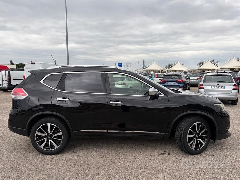 Usata Nissan X-Trail Tekna 130 CV (95 kW) 2016 Nero SUV