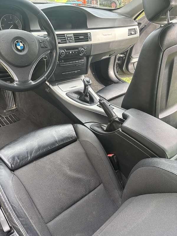 Usata BMW 320 M Sport 184 CV (135 kW) 2011 Coupé