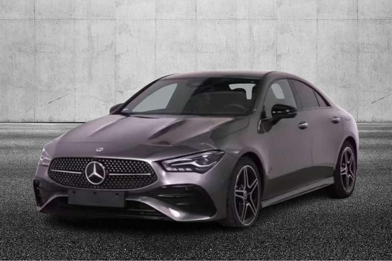 Grigio Usata 2024 Mercedes CLA250e AMG Line Premium Tre volumi | 47.450 € (Molto cara) - Immagine 1/4