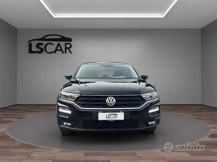 Usata VW T-Roc Advance 116 CV (85 kW) 2018 Nero SUV
