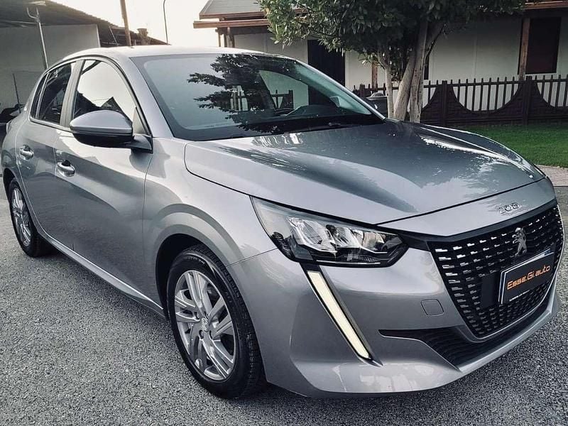 Usata Peugeot 208 Allure 101 CV (74 kW) 2020 Grigio Utilitaria