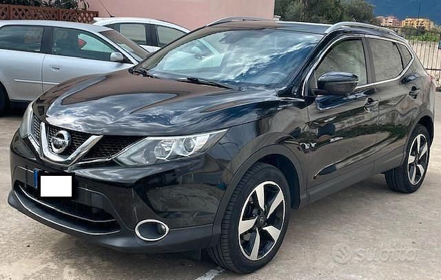 Nero Usata 2016 Nissan Qashqai N-Connecta SUV | 14.000 € (Buon prezzo) - Immagine 1/4