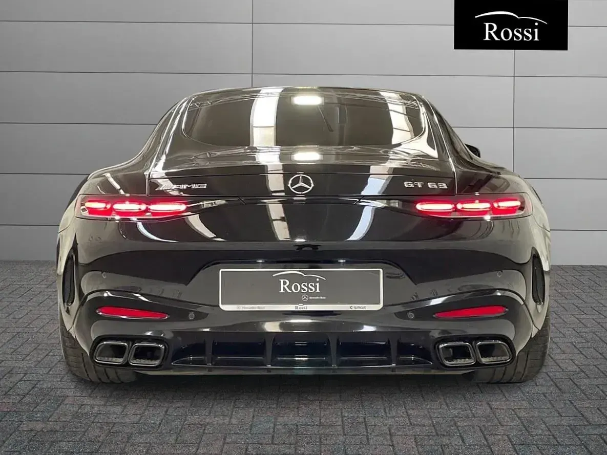 Usata Mercedes AMG GT 63 Premium Plus 585 CV (430 kW) 2025 Nero metallizzato Coupé